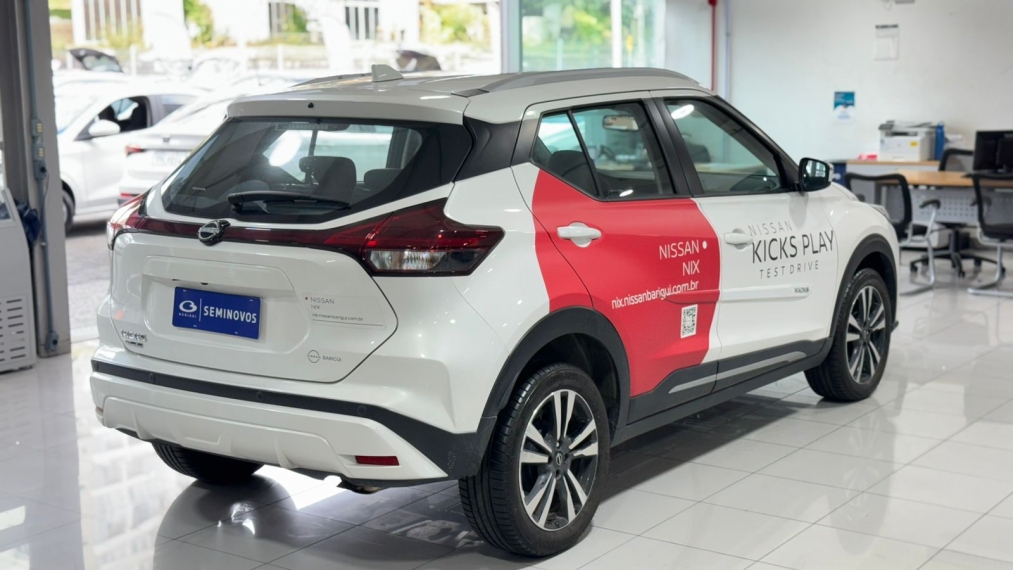 nissan kicks play 1.6 16v flexstart advance plus xtronic flex 4p automatico 202511