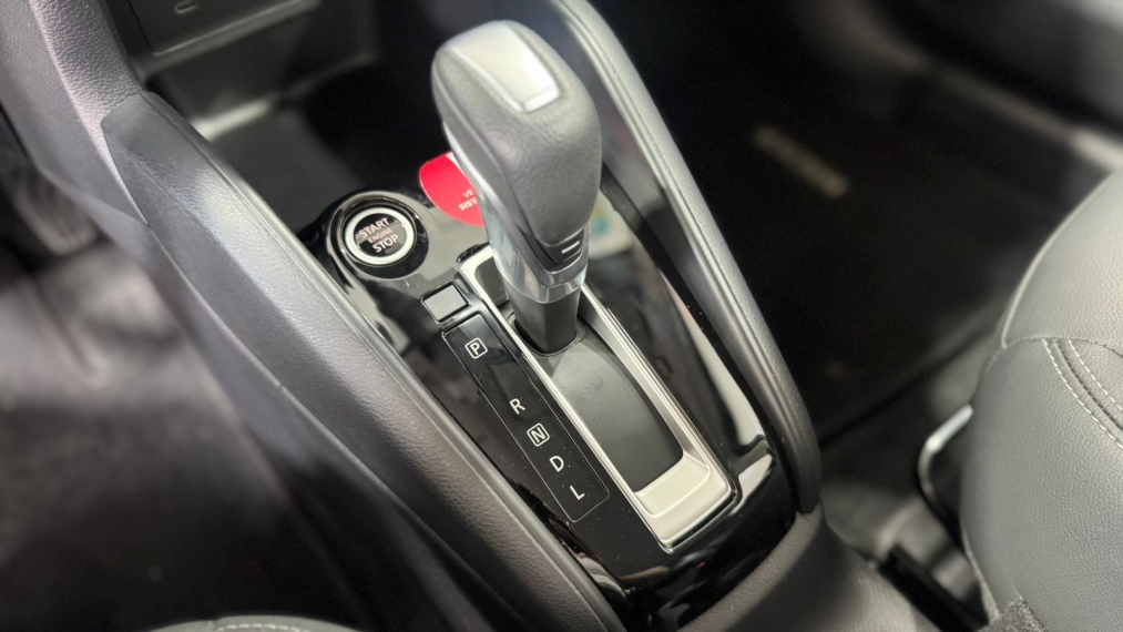 nissan kicks play 1.6 16v flexstart advance plus xtronic flex 4p automatico 20255