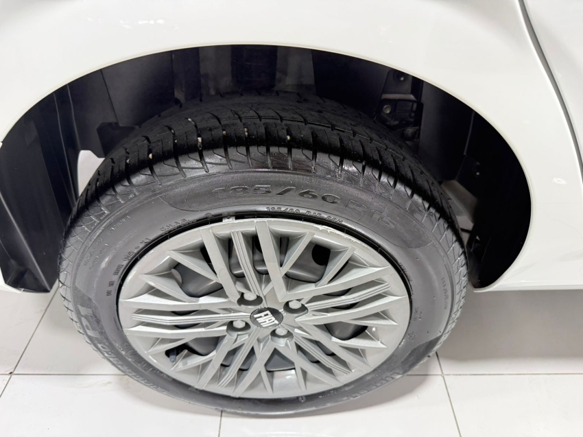 fiat cronos 1.3 firefly flex drive cvt 4p automatico 202612