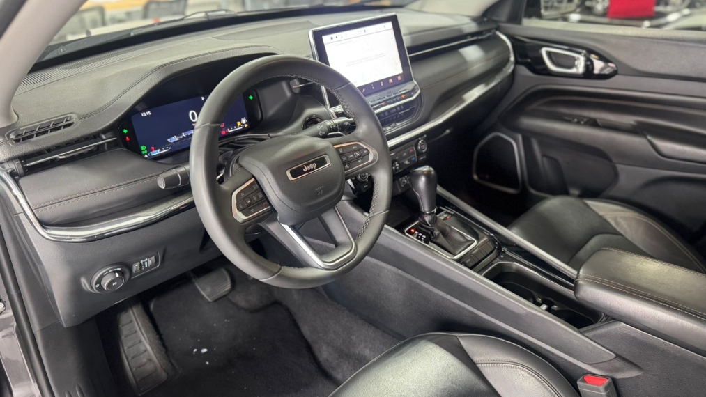 compass limited 4x2 t270 1.3 at6 2023- 15 mil abaixo da fipe10