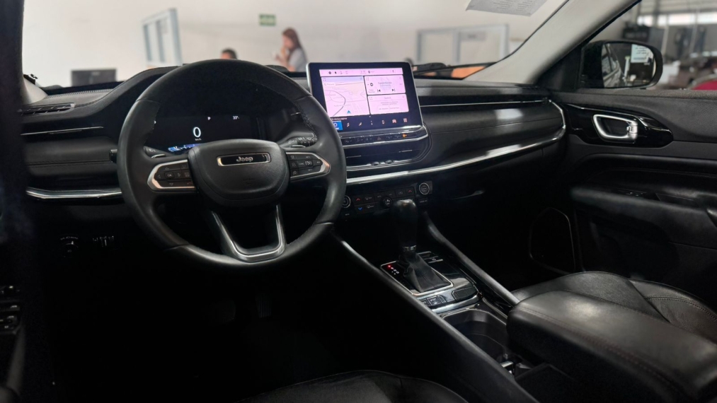 compass limited 4x2 t270 1.3 at6 2023- 15 mil abaixo da fipe9