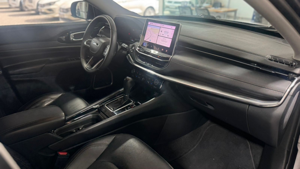 compass limited 4x2 t270 1.3 at6 2023- 15 mil abaixo da fipe7