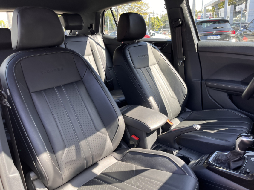 volkswagen t-cross 1.4 250 tsi total flex highline automatico 4p 202514