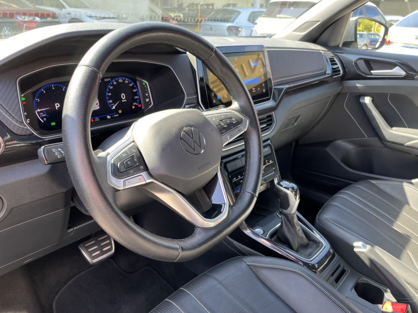 volkswagen t-cross 1.4 250 tsi total flex highline automatico 4p 202510