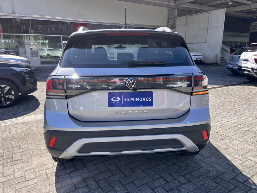 volkswagen t-cross 1.4 250 tsi total flex highline automatico 4p 20254