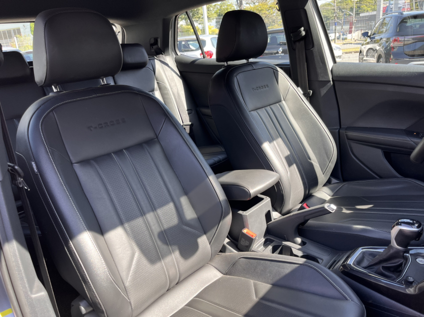 volkswagen t-cross 1.4 250 tsi total flex highline automatico 4p 202515