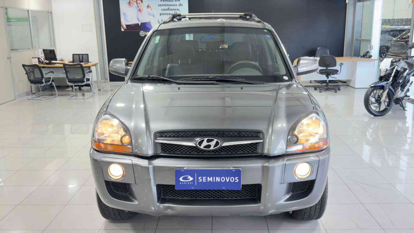 hyundai tucson 2.0 mpfi gls 16v 143cv 2wd flex 4p automatico 20182