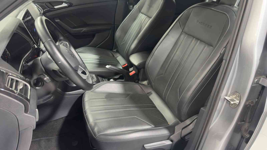 t-cross highline 250(innovation) 1.4 tsi at64