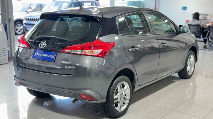toyota yaris 1.5 16v flex xl multidrive 4p automatico 202312