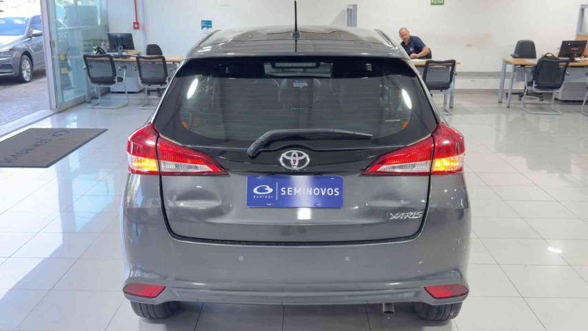 toyota yaris 1.5 16v flex xl multidrive 4p automatico 202313