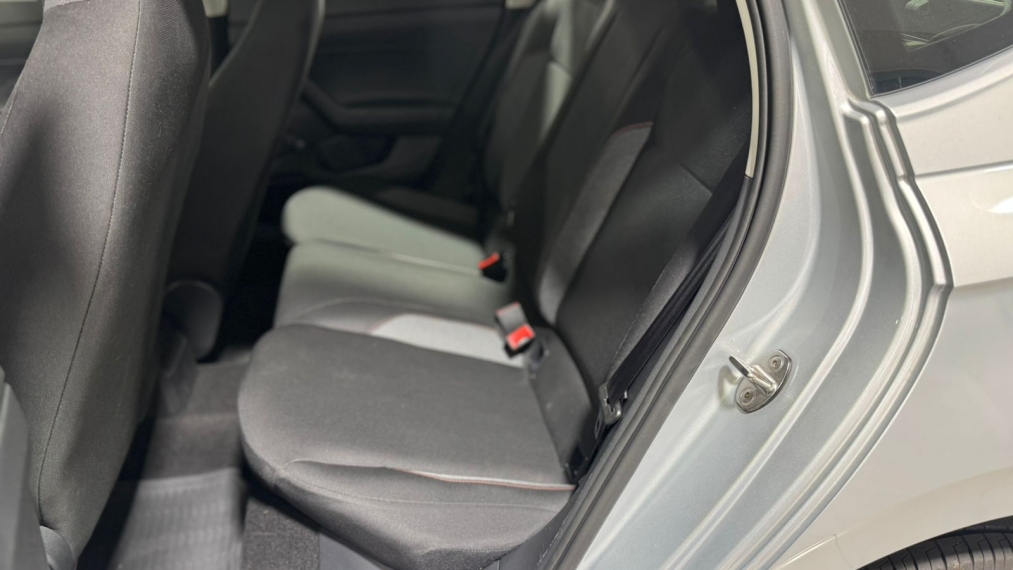 polo track 1.0 12v - test drive 2.000km8