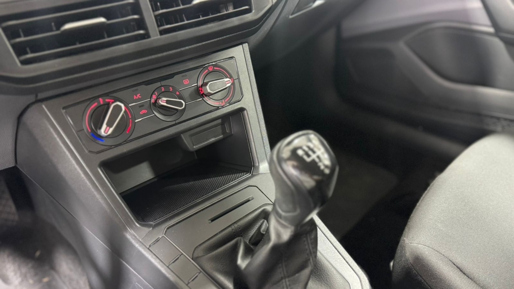 polo track 1.0 12v - test drive 2.000km7