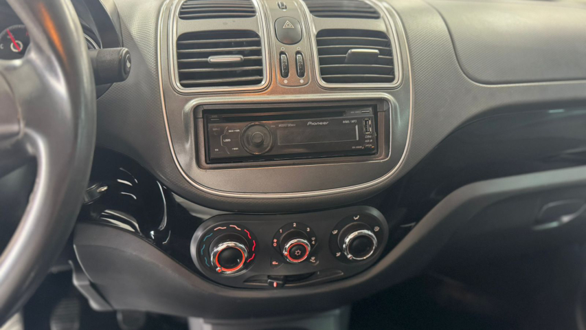 fiat grand siena 1.4 mpi attractive 8v flex 4p manual automatico 20177