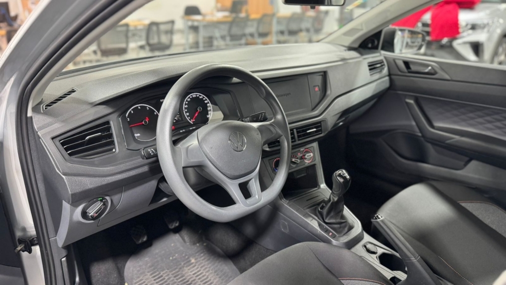 volkswagen polo 1.0 mpi robust manual flex 4p 202510