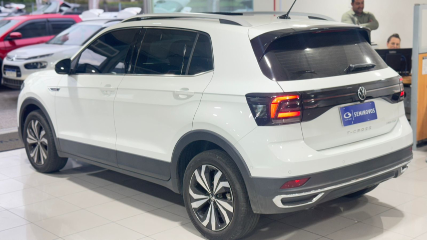 volkswagen t-cross 1.4 250 tsi total flex highline automatico 4p 20246