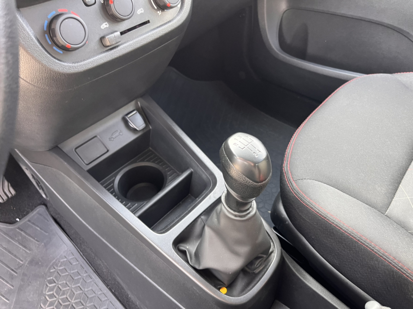 renault kwid 1.0 12v sce flex zen manual 4p 202514
