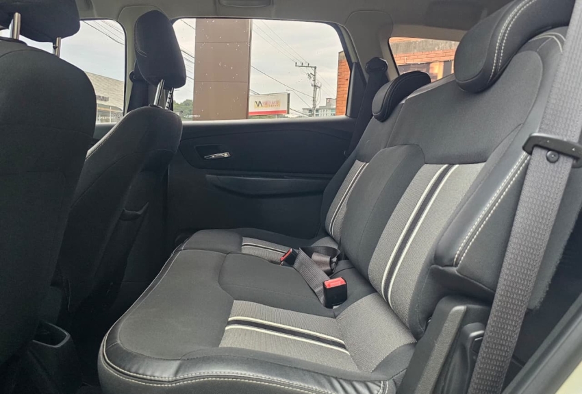 chevrolet spin 1.8 activ 8v flex 4p automatico 201714