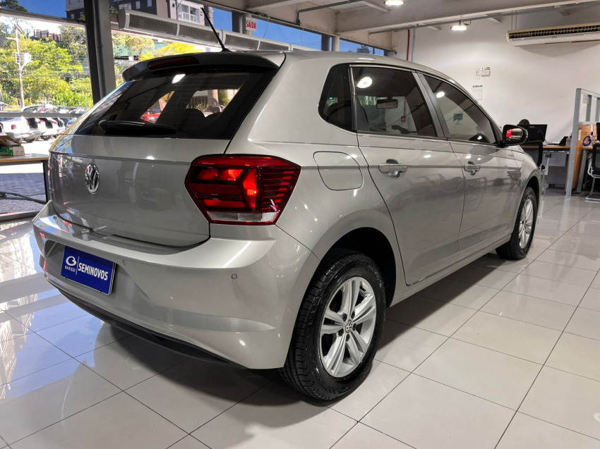 volkswagen polo 1.0 mpi total flex manual 4p 20196