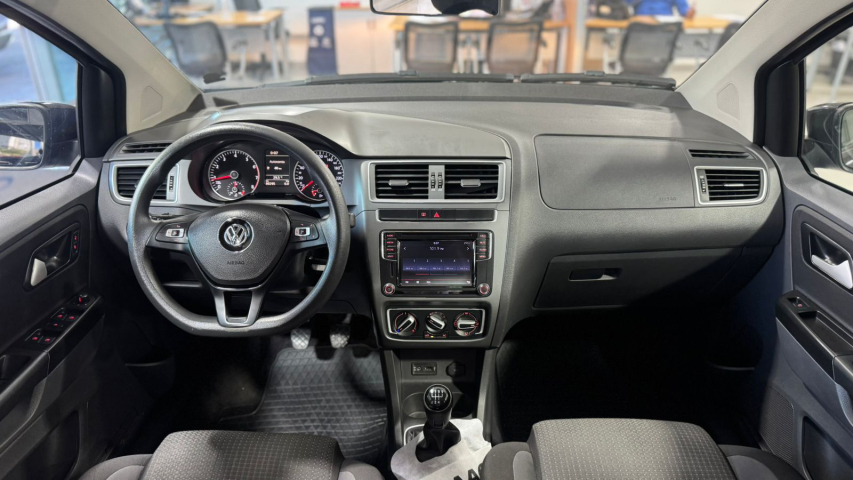 volkswagen fox 1.6 msi total flex connect 4p manual 20185