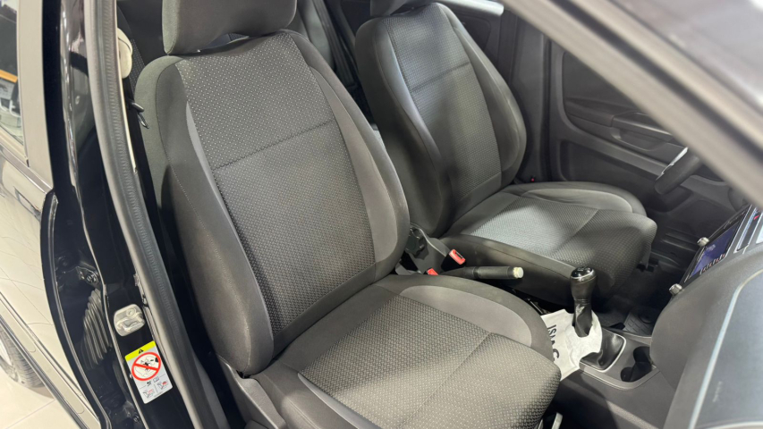 volkswagen fox 1.6 msi total flex connect 4p manual 20189