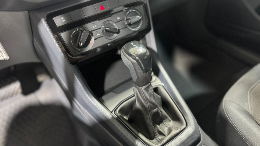 volkswagen t-cross 1.0 200 tsi total flex sense automatico 4p 20228