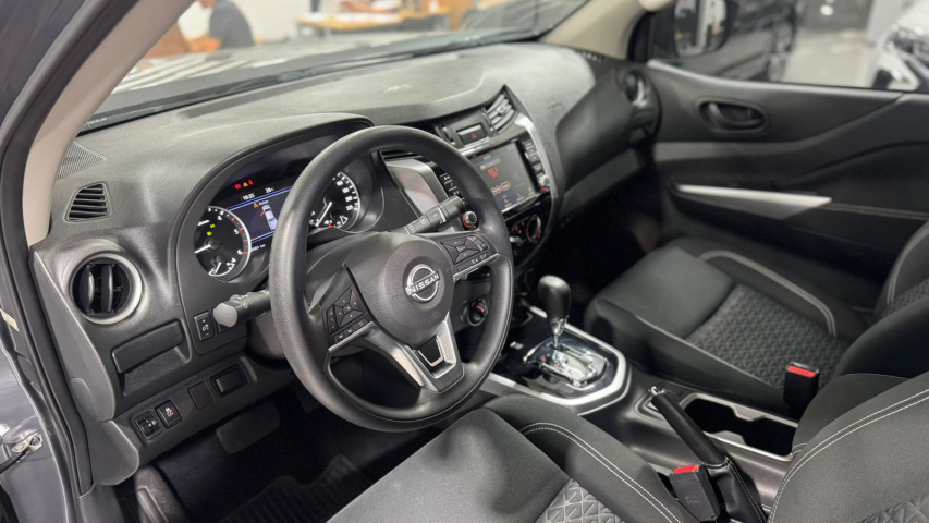 nissan frontier 2.3 16v turbo diesel attack cd 4x4 automatico 4p 202510