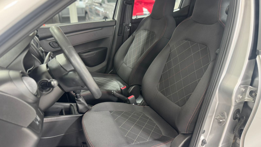 renault kwid 1.0 12v sce flex zen manual 4p 202513