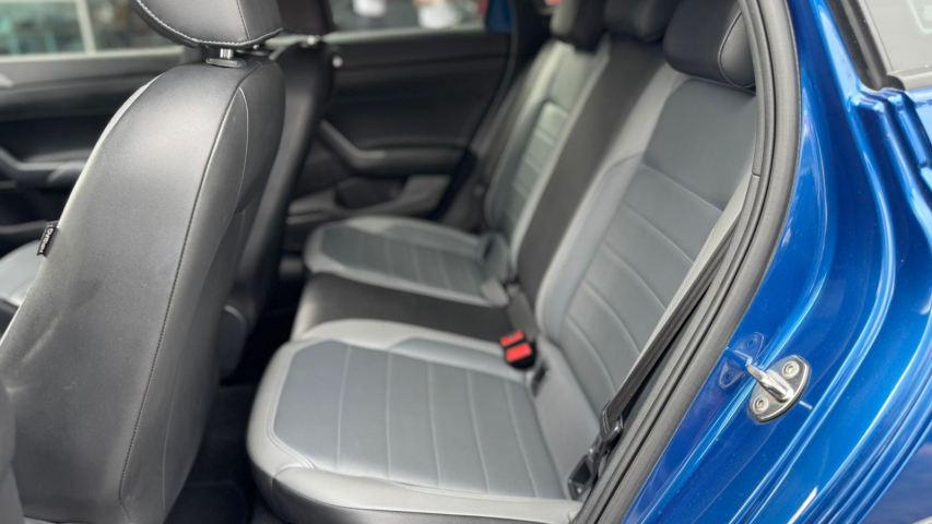 volkswagen nivus 1.0 200 tsi total flex highline automatico 4p 20224