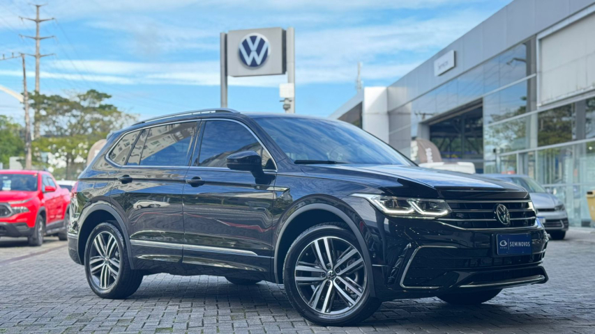 volkswagen tiguan 2.0 300 tsi gasolina allspace r-line automatico 4p 2025