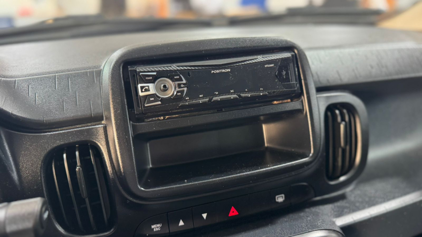 fiat mobi 1.0 evo flex like. manual 4p 202410