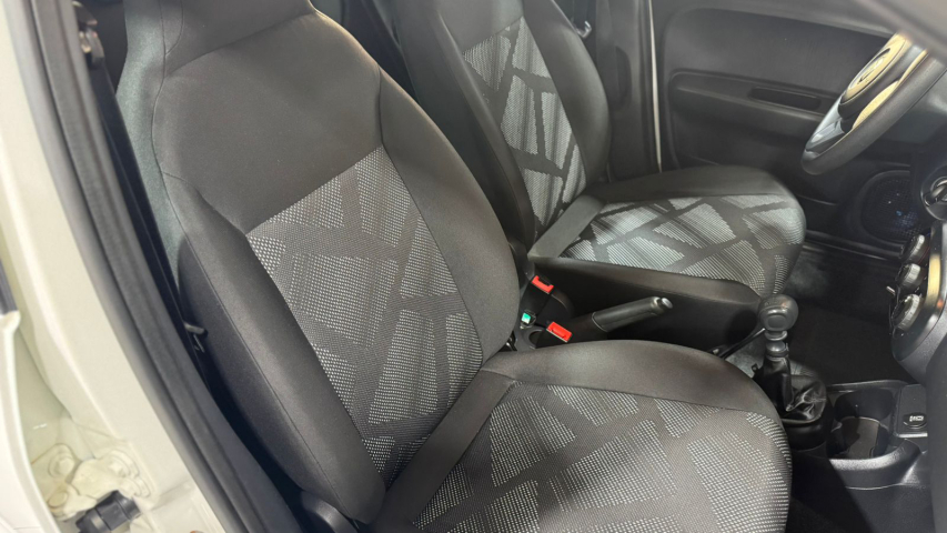 fiat mobi 1.0 evo flex like. manual 4p 20242