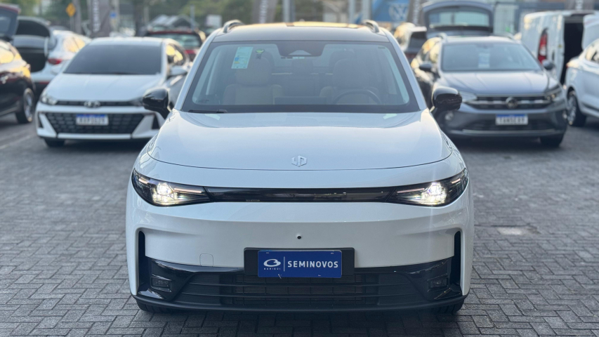 leapmotor c10 ultra hibrido reev 1.5 4p automatico 202615