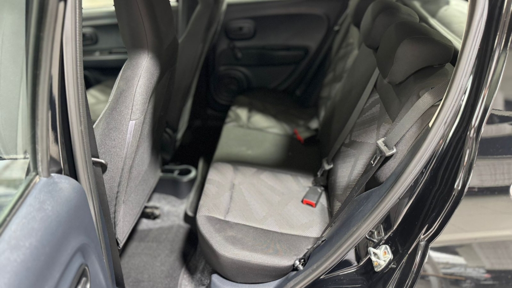 fiat mobi 1.0 evo flex like. manual 4p 20208