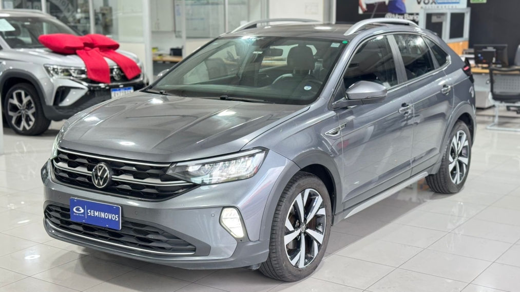 volkswagen nivus 1.0 200 tsi total flex highline automatico 4p 20242