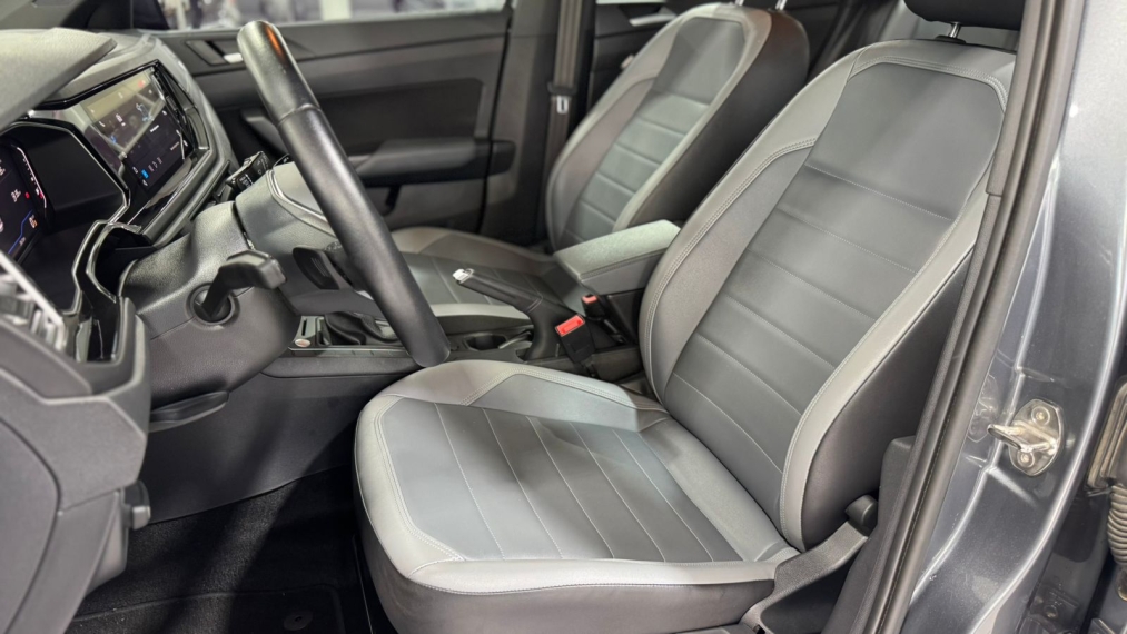 volkswagen nivus 1.0 200 tsi total flex highline automatico 4p 20243