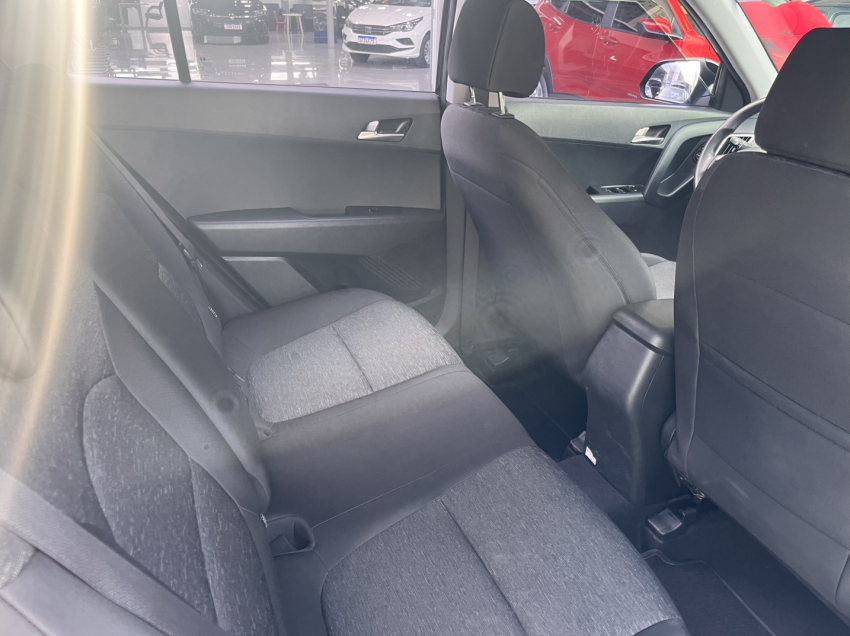 hyundai creta 1.6 16v flex action automatico 4p 202213