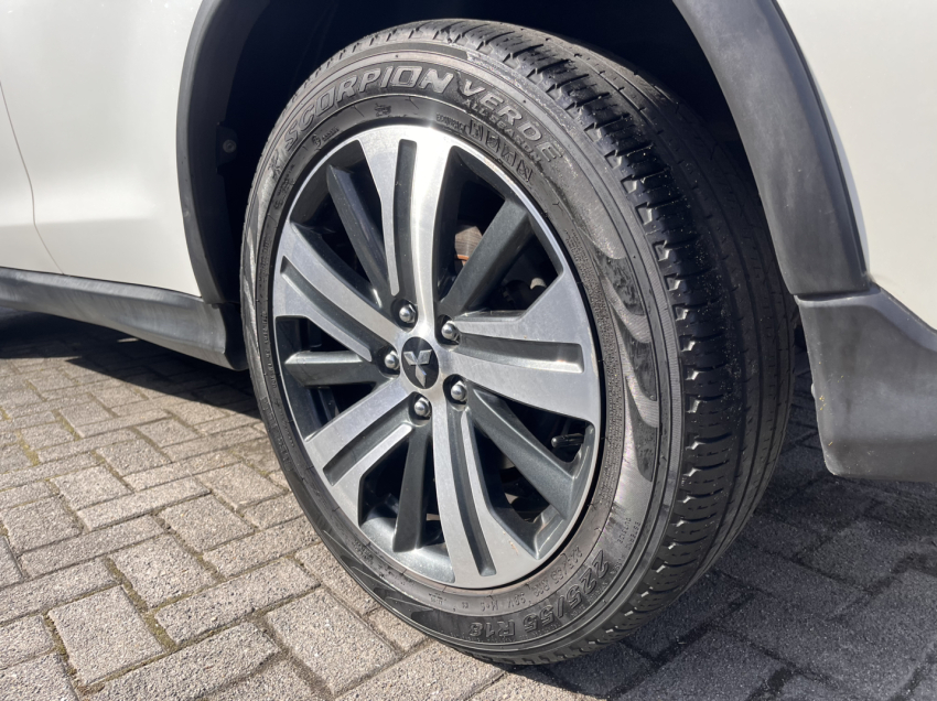 mitsubishi outlander sport 2.0 mivec flex hpe automatico 4p 20223