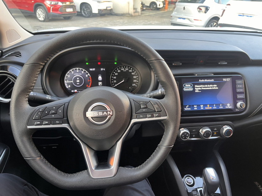nissan kicks play 1.6 16v flexstart advance plus xtronic flex 4p automatico 202513