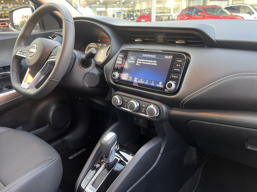 nissan kicks play 1.6 16v flexstart advance plus xtronic flex 4p automatico 202517