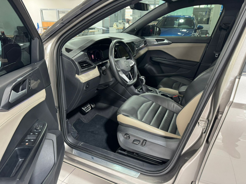 volkswagen taos 1.4 250 tsi total flex highline automatico 4p 202211