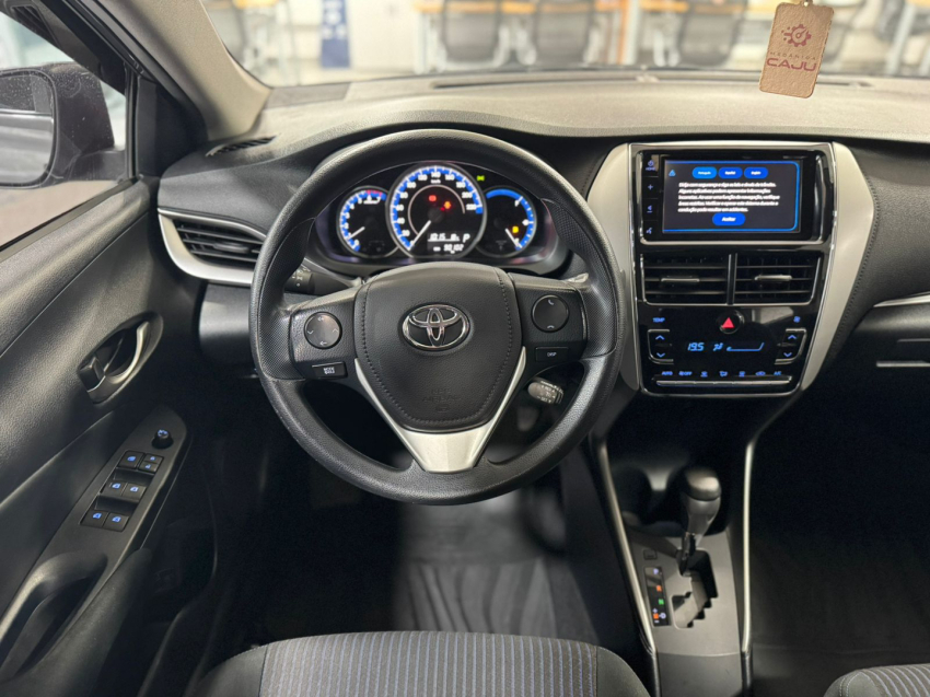 toyota yaris 1.5 16v flex sedan xl plus connect multidrive 4p automatico 202213