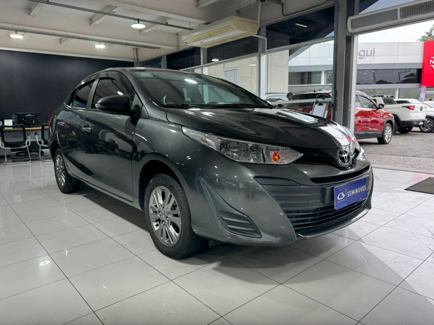 toyota yaris 1.5 16v flex sedan xl plus connect multidrive 4p automatico 202212