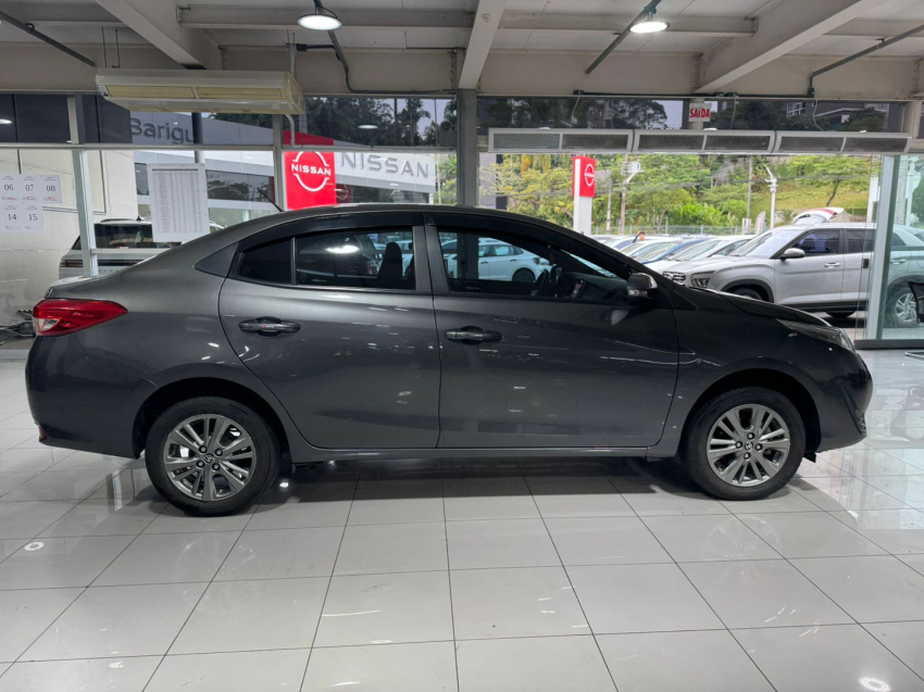 toyota yaris 1.5 16v flex sedan xl plus connect multidrive 4p automatico 20222