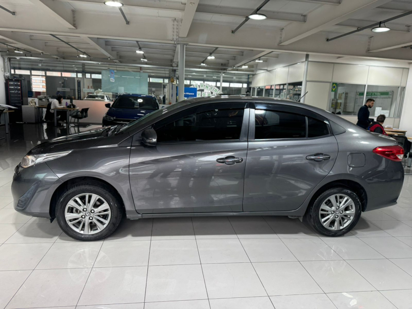 toyota yaris 1.5 16v flex sedan xl plus connect multidrive 4p automatico 202210