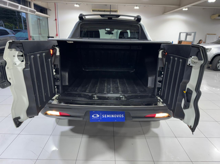 fiat toro 1.3 turbo 270 flex endurance at6 4p automatico 202416