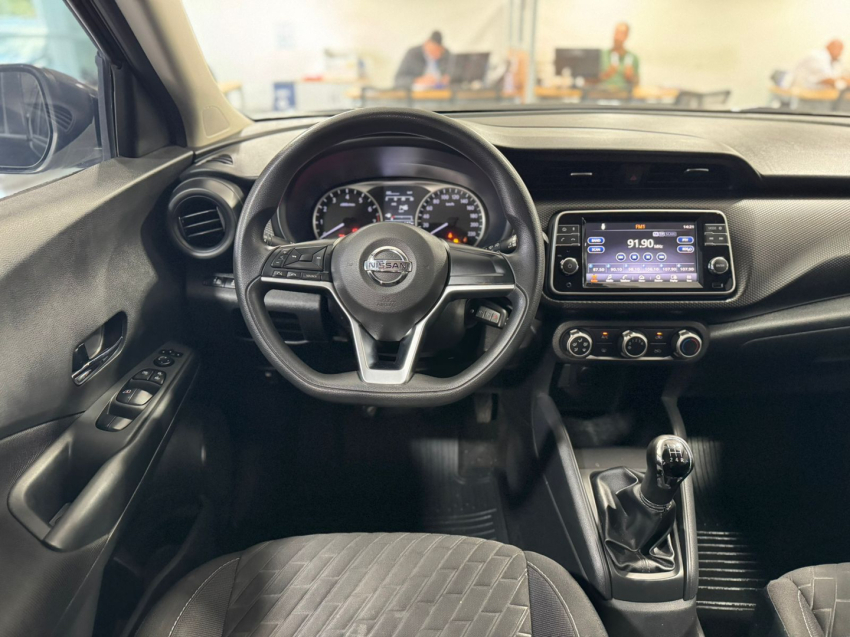 nissan kicks 1.6 16v flexstart sense manual flex 4p 202214