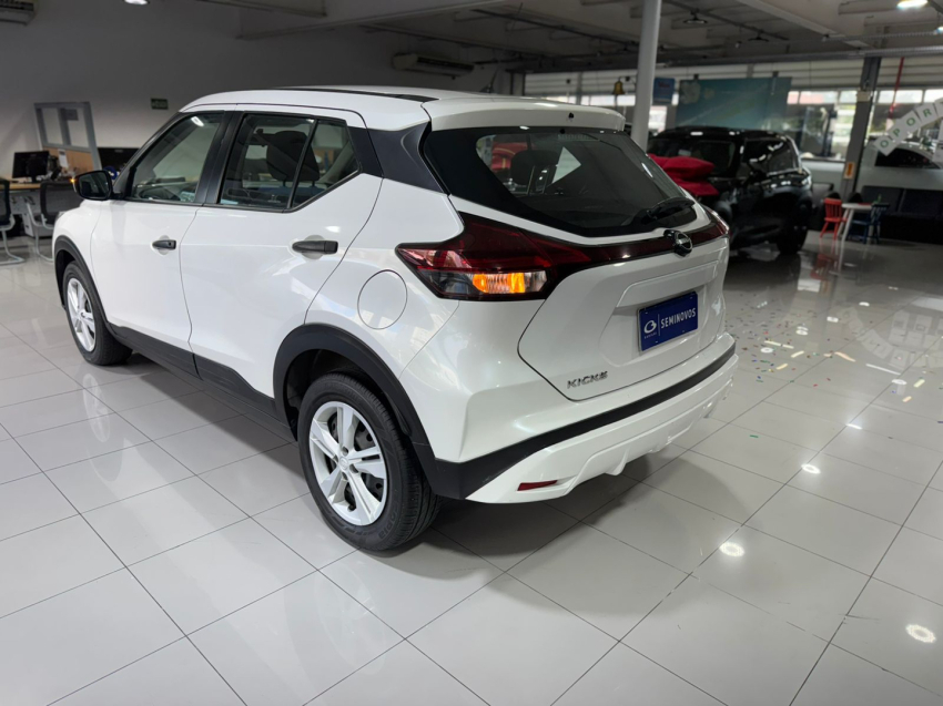 nissan kicks 1.6 16v flexstart sense xtronic flex 4p automatico 202410