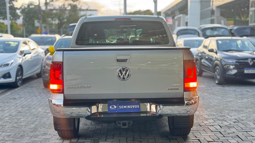 volkswagen amarok 3.0 v6 tdi diesel highline cd 4motion automatico 4p 202113