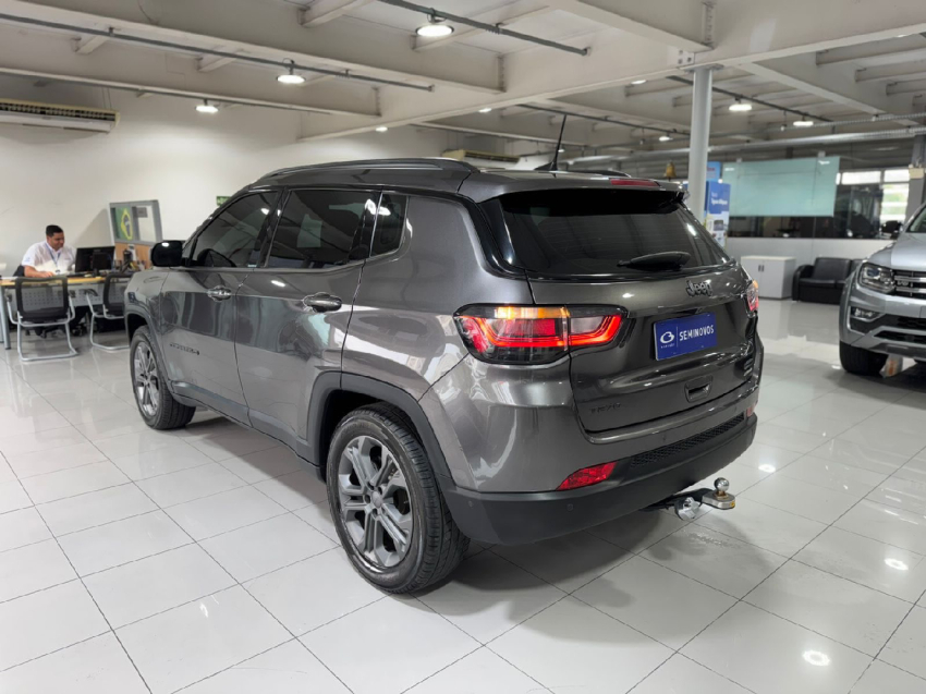 jeep compass 1.3 t270 turbo flex longitude at6 4p automatico 20223