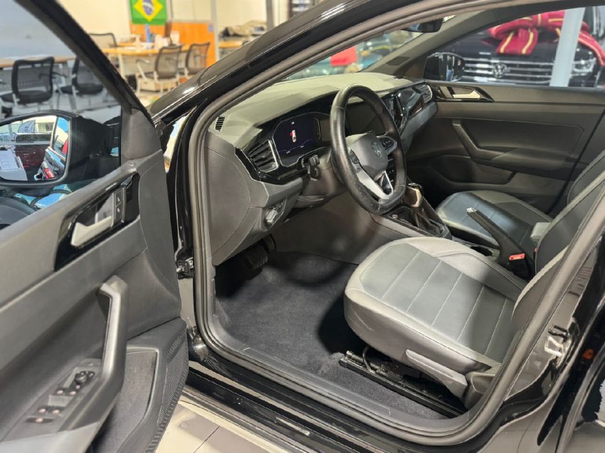 volkswagen nivus 1.0 200 tsi total flex highline automatico 4p 20236